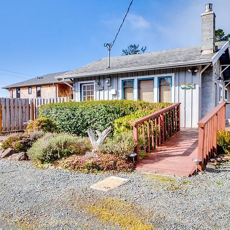 Cottage By The Sea Manzanita Exterior photo